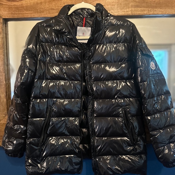 Moncler Jackets & Blazers - Moncler women’s water resistant puffer